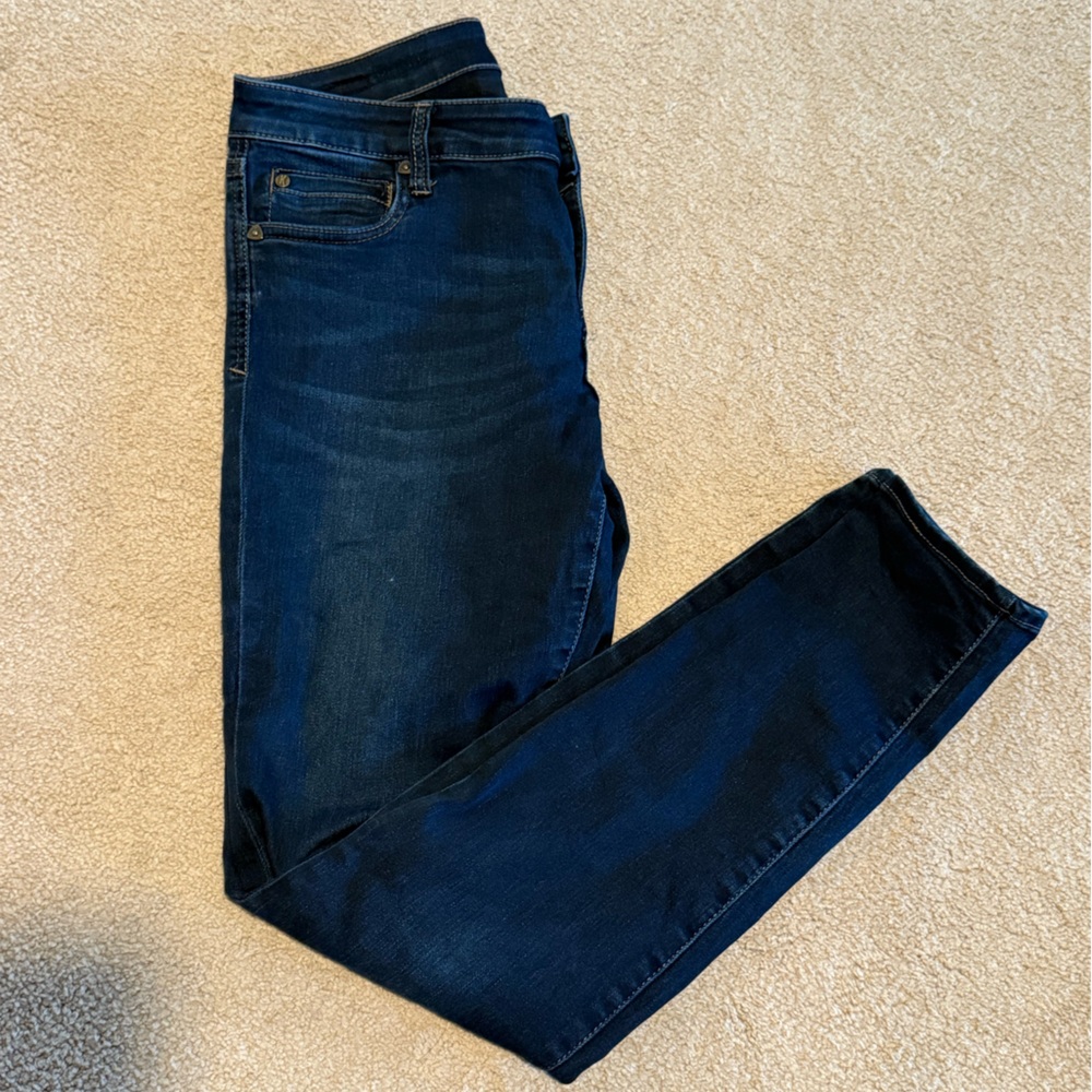 Kut From The Kloth Dark Wash Skinny Jeans Women’s Size 8